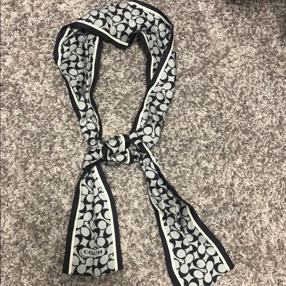 Coach neck scarf